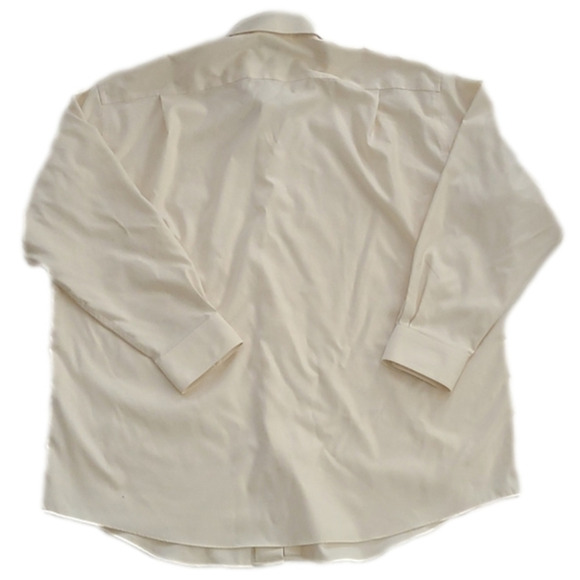 3/$20 Pronto Uomo Cream Non-Iron Button-Up Dress Shirt - Picture 2 of 6